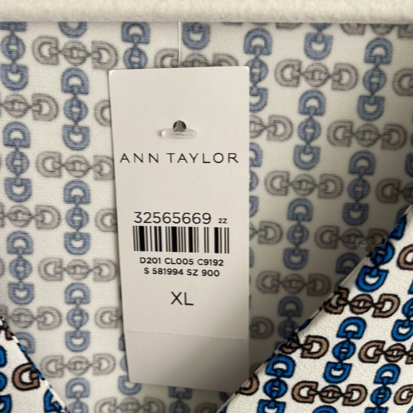 Ann Taylor peplum blouse- chain print taupe and slate blue size xl. - Picture 12 of 13